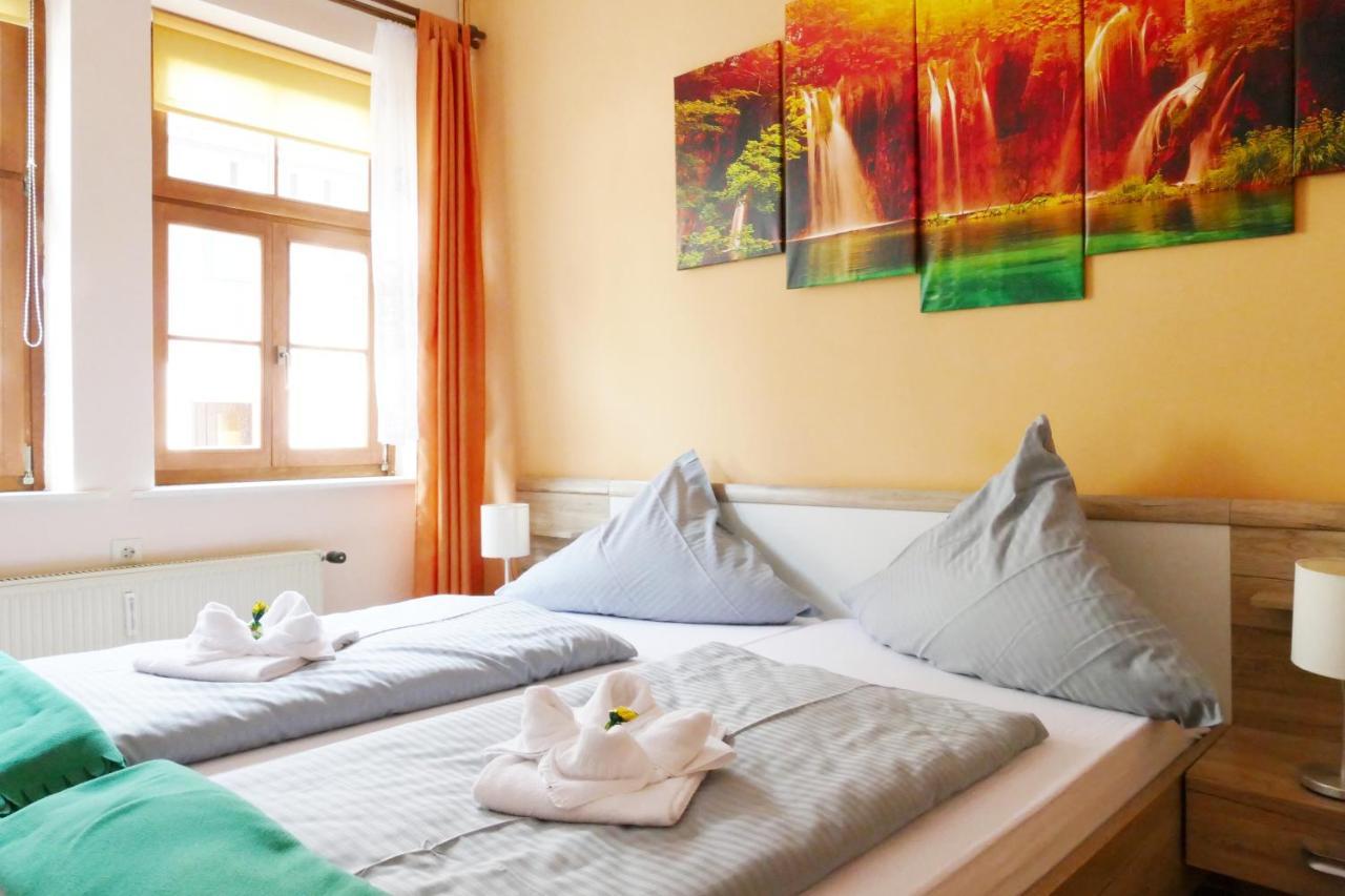 Hotel Weserstuben Bodenwerder Bagian luar foto